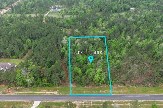 11800 Grand North Road, Willis, TX 77378