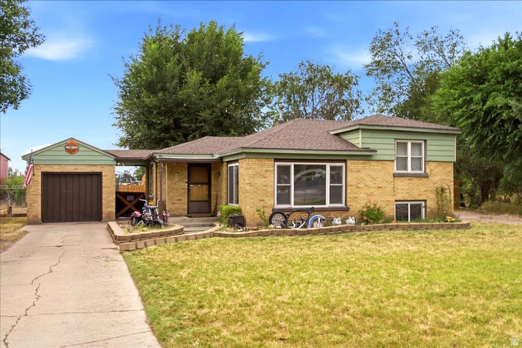 347 HARRISVILLE RD., Harrisville, UT 84404