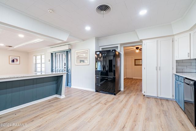 4904 Coteau Road, New Iberia, LA 70560