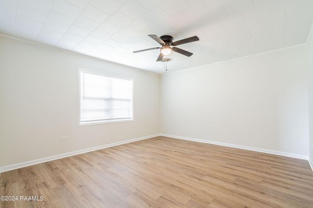 4904 Coteau Road, New Iberia, LA 70560