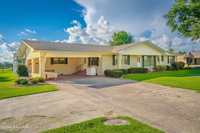 4904 Coteau Road, New Iberia, LA 70560