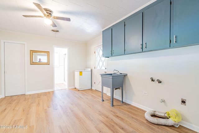 4904 Coteau Road, New Iberia, LA 70560