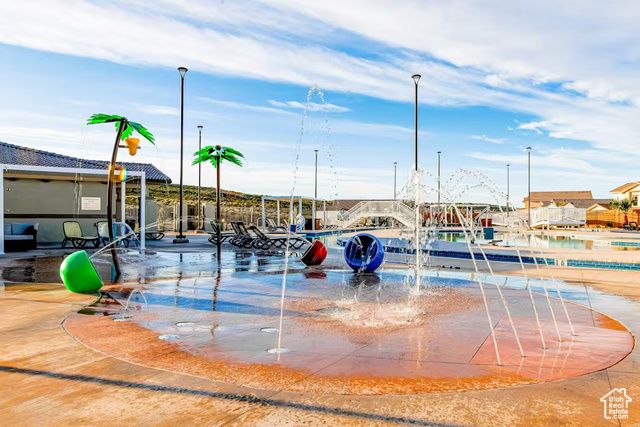 1466 N ARENA ROJA DR, Washington, UT 84780