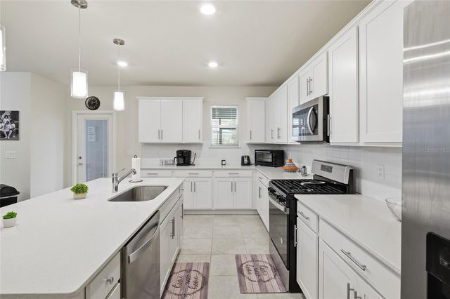 4071 FEATHER TREE DRIVE, Apopka, FL 32712