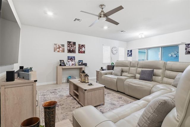 4071 FEATHER TREE DRIVE, Apopka, FL 32712