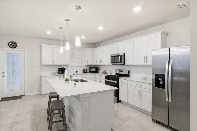 4071 FEATHER TREE DRIVE, Apopka, FL 32712