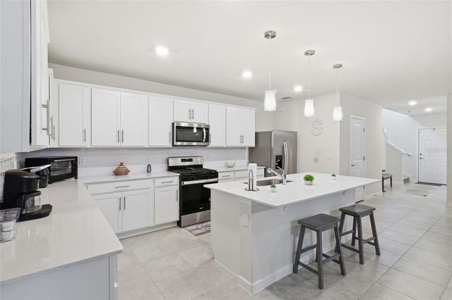 4071 FEATHER TREE DRIVE, Apopka, FL 32712