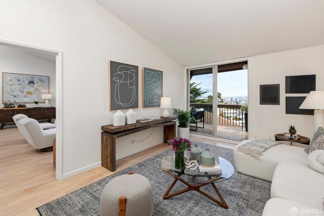 1 Topaz Way, San Francisco, CA 94131