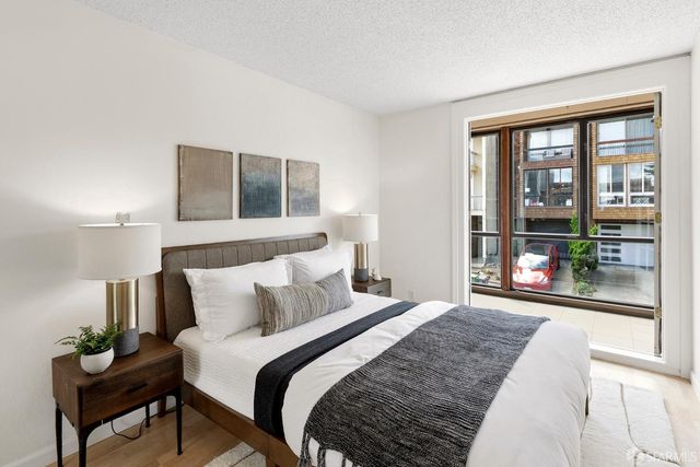 1 Topaz Way, San Francisco, CA 94131