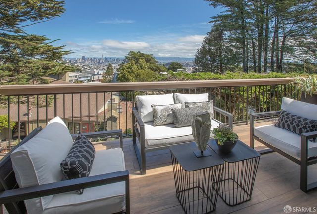 1 Topaz Way, San Francisco, CA 94131