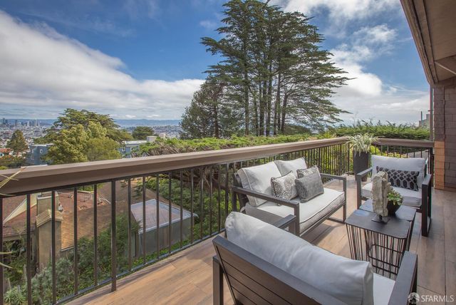 1 Topaz Way, San Francisco, CA 94131