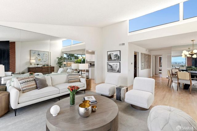 1 Topaz Way, San Francisco, CA 94131