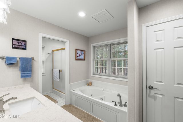 3948 WESTWOOD Circle, Flagstaff, AZ 86005