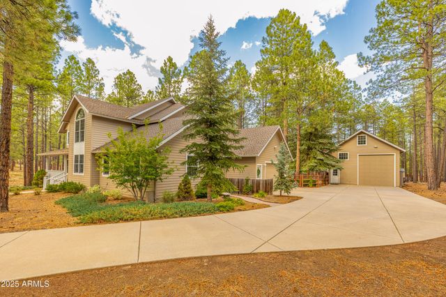 3948 WESTWOOD Circle, Flagstaff, AZ 86005