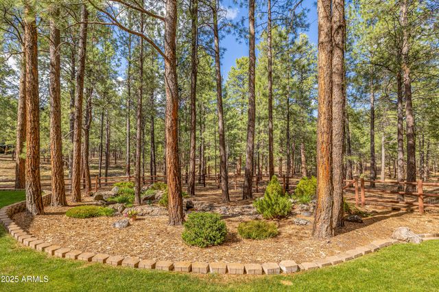 3948 WESTWOOD Circle, Flagstaff, AZ 86005