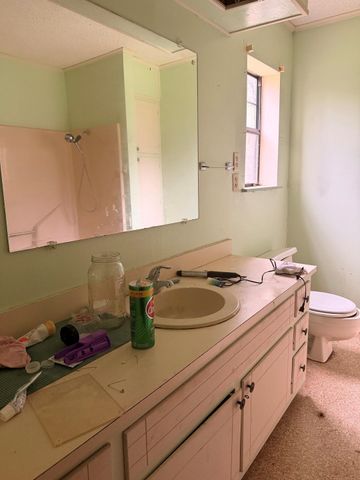 330 Oak Grove, Waskom, TX 75692