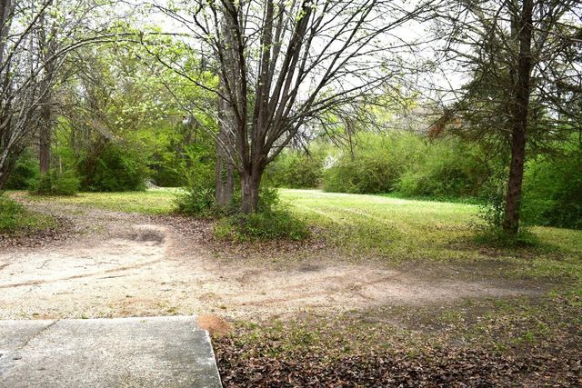 330 Oak Grove, Waskom, TX 75692