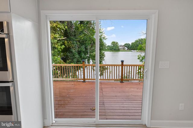 8547 HEARNS POND RD, Seaford, DE 19973