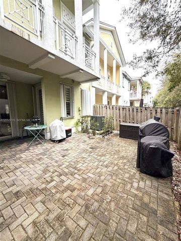 10780 NW 74th Ln 10780, Doral, FL 33178