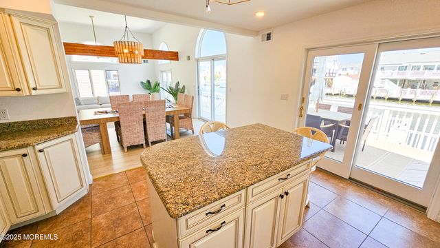 1386 Paul Boulevard, Manahawkin, NJ 08050