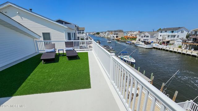 1386 Paul Boulevard, Manahawkin, NJ 08050