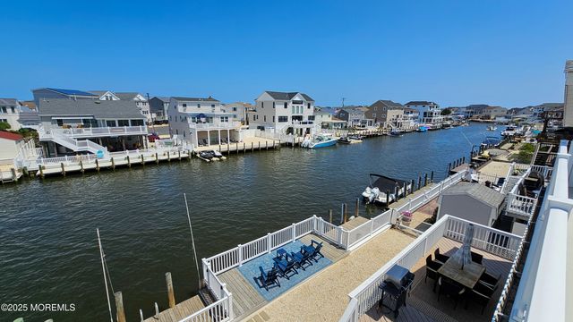 1386 Paul Boulevard, Manahawkin, NJ 08050