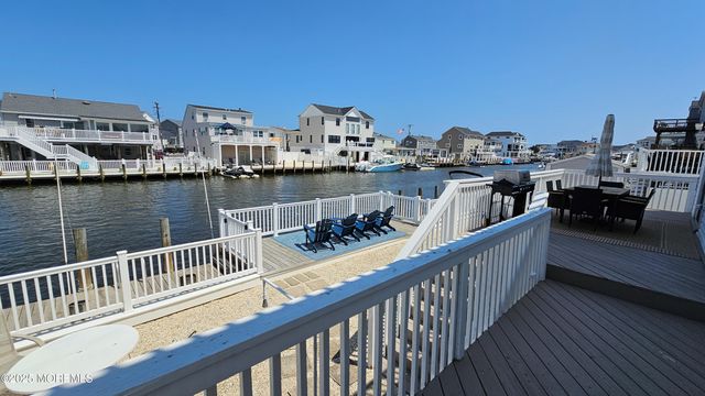 1386 Paul Boulevard, Manahawkin, NJ 08050