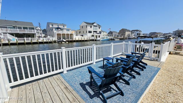 1386 Paul Boulevard, Manahawkin, NJ 08050