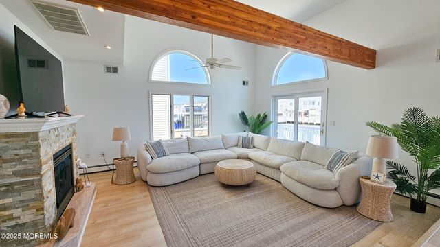 1386 Paul Boulevard, Manahawkin, NJ 08050