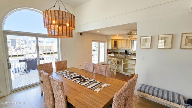 1386 Paul Boulevard, Manahawkin, NJ 08050