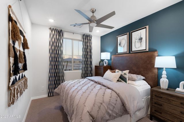 17157 W WINDROSE Drive, Surprise, AZ 85388