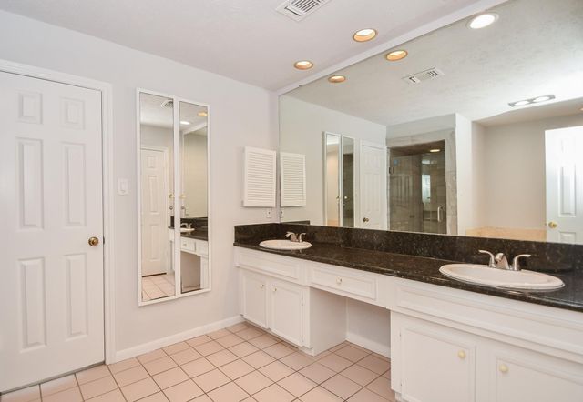 3107 Barnhill, Sugar Land, TX 77479