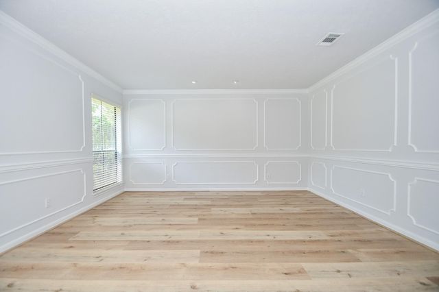 3107 Barnhill, Sugar Land, TX 77479