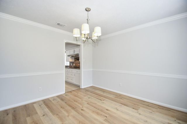 3107 Barnhill, Sugar Land, TX 77479