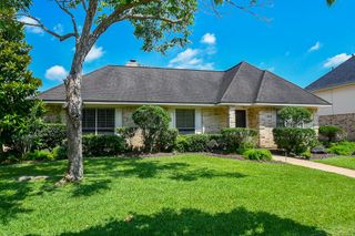 3107 Barnhill, Sugar Land, TX 77479