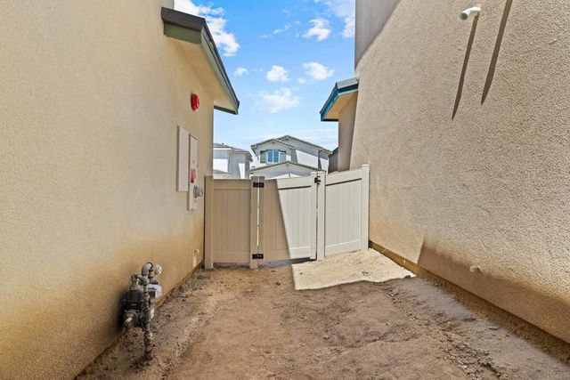 13410 Wagon Lane, Valley Center, CA 92082