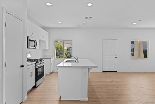 13410 Wagon Lane, Valley Center, CA 92082