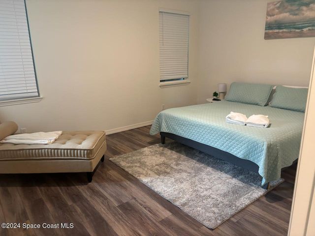 647 Airoso Road SE, Palm Bay, FL 32909