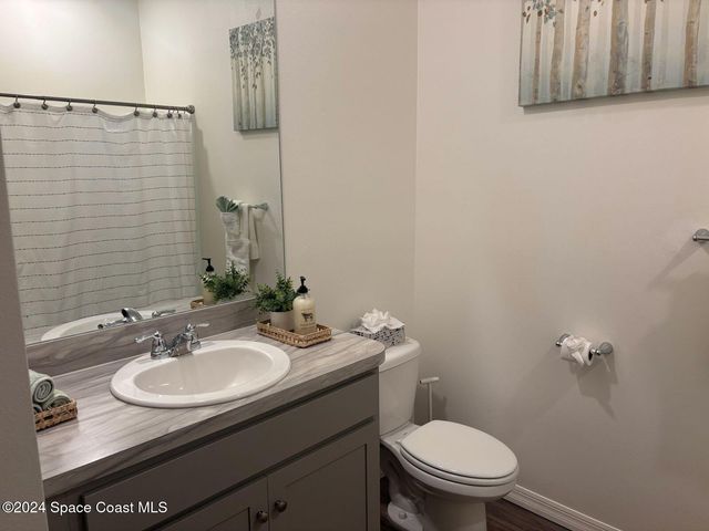 647 Airoso Road SE, Palm Bay, FL 32909
