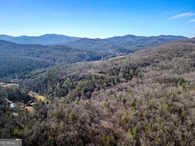 292 Wits End Way, Blue Ridge, GA 30513