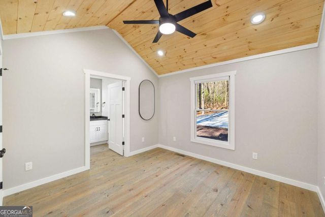 292 Wits End Way, Blue Ridge, GA 30513