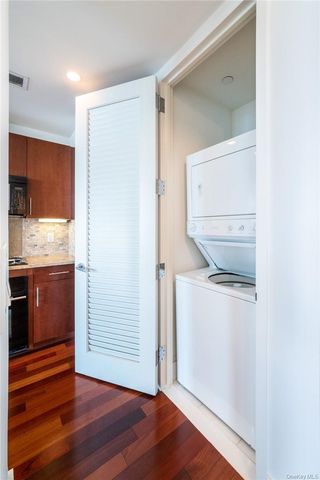 175 Huguenot Street 2602, New Rochelle, NY 10801