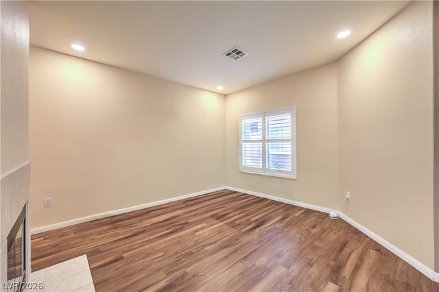 10450 Gold Shadow Avenue, Las Vegas, NV 89129