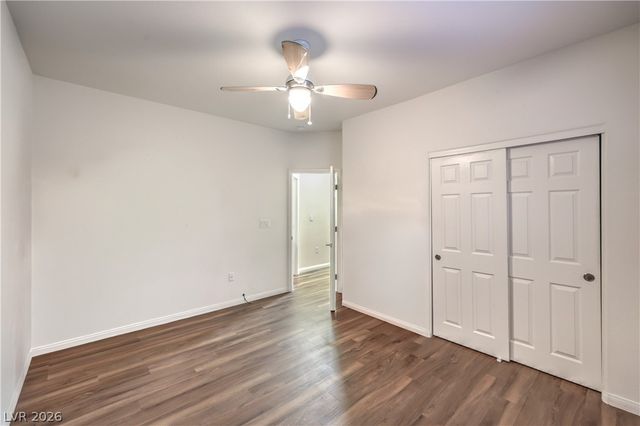 10450 Gold Shadow Avenue, Las Vegas, NV 89129