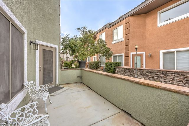 10450 Gold Shadow Avenue, Las Vegas, NV 89129