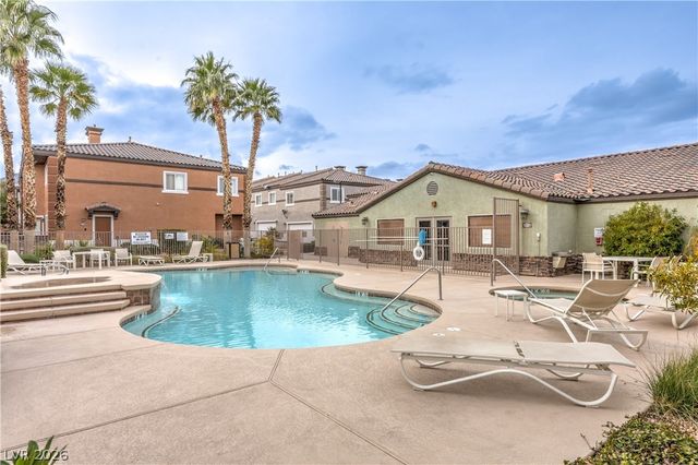 10450 Gold Shadow Avenue, Las Vegas, NV 89129