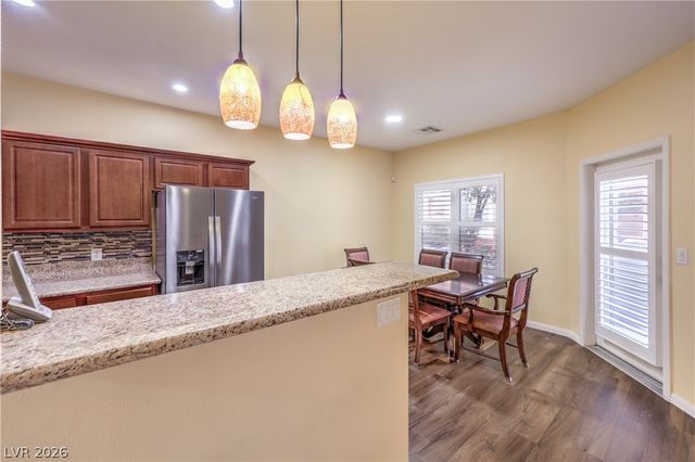 10450 Gold Shadow Avenue, Las Vegas, NV 89129