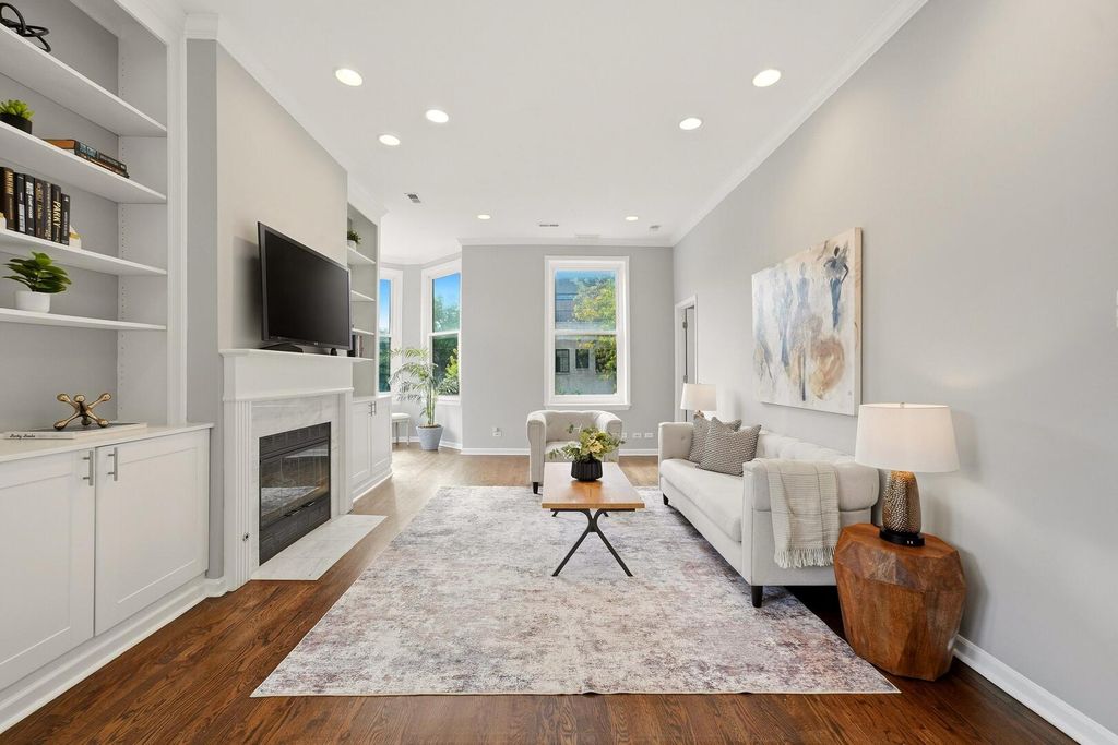 1500 W School Street 2, Chicago, IL 60657 — photo 2