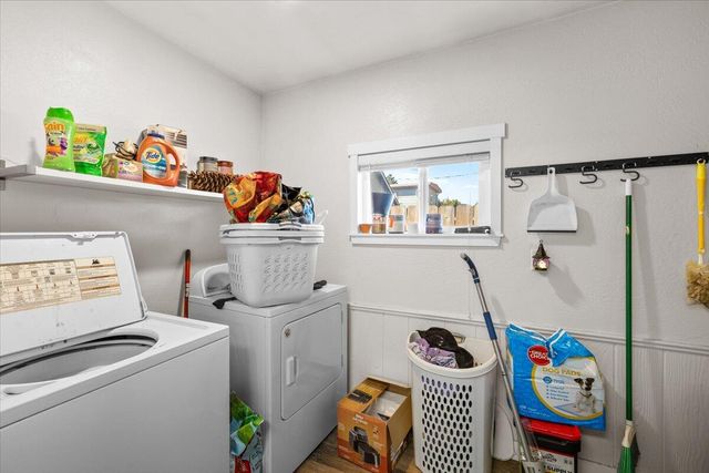 372 Ogara Street, Medford, OR 97501