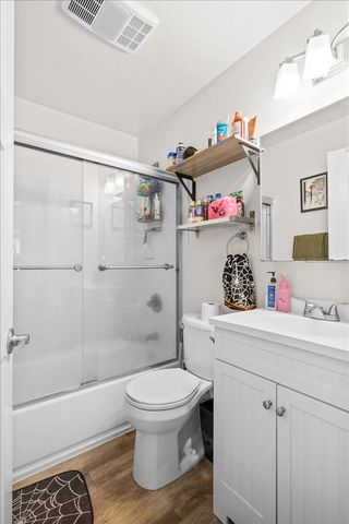 372 Ogara Street, Medford, OR 97501